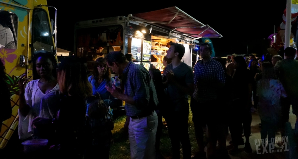 Lines at every food truck [Dimly Lit- St. Pete Lantern Festival | PyraDannyExperiences.com]
